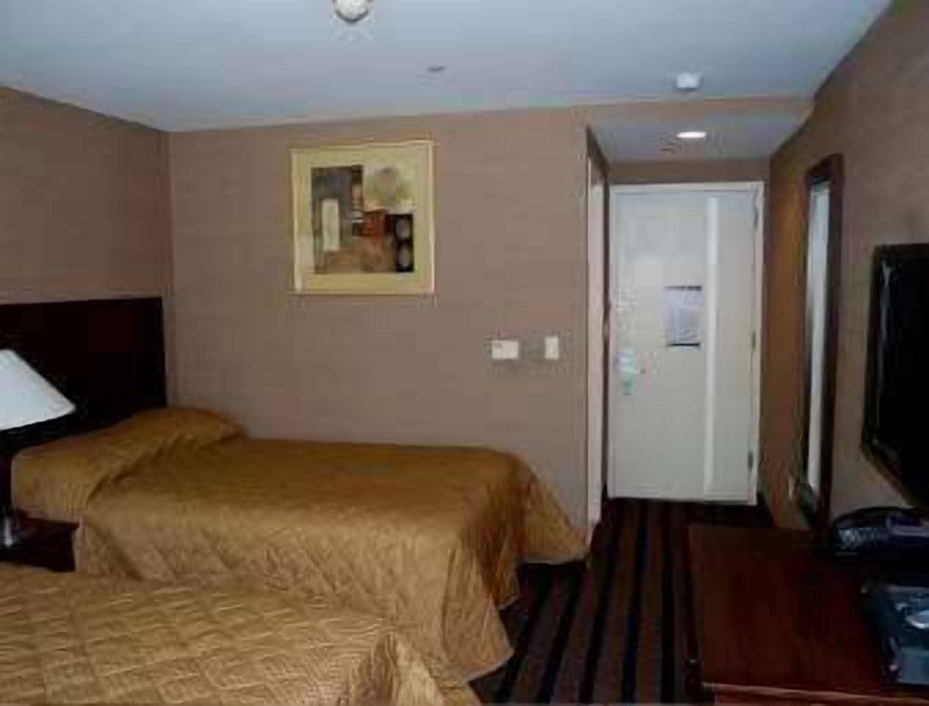 Days Inn Bronx New York Room photo